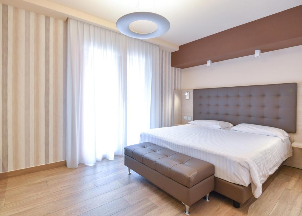 Bhotel Лаґонеґро Екстер'єр фото