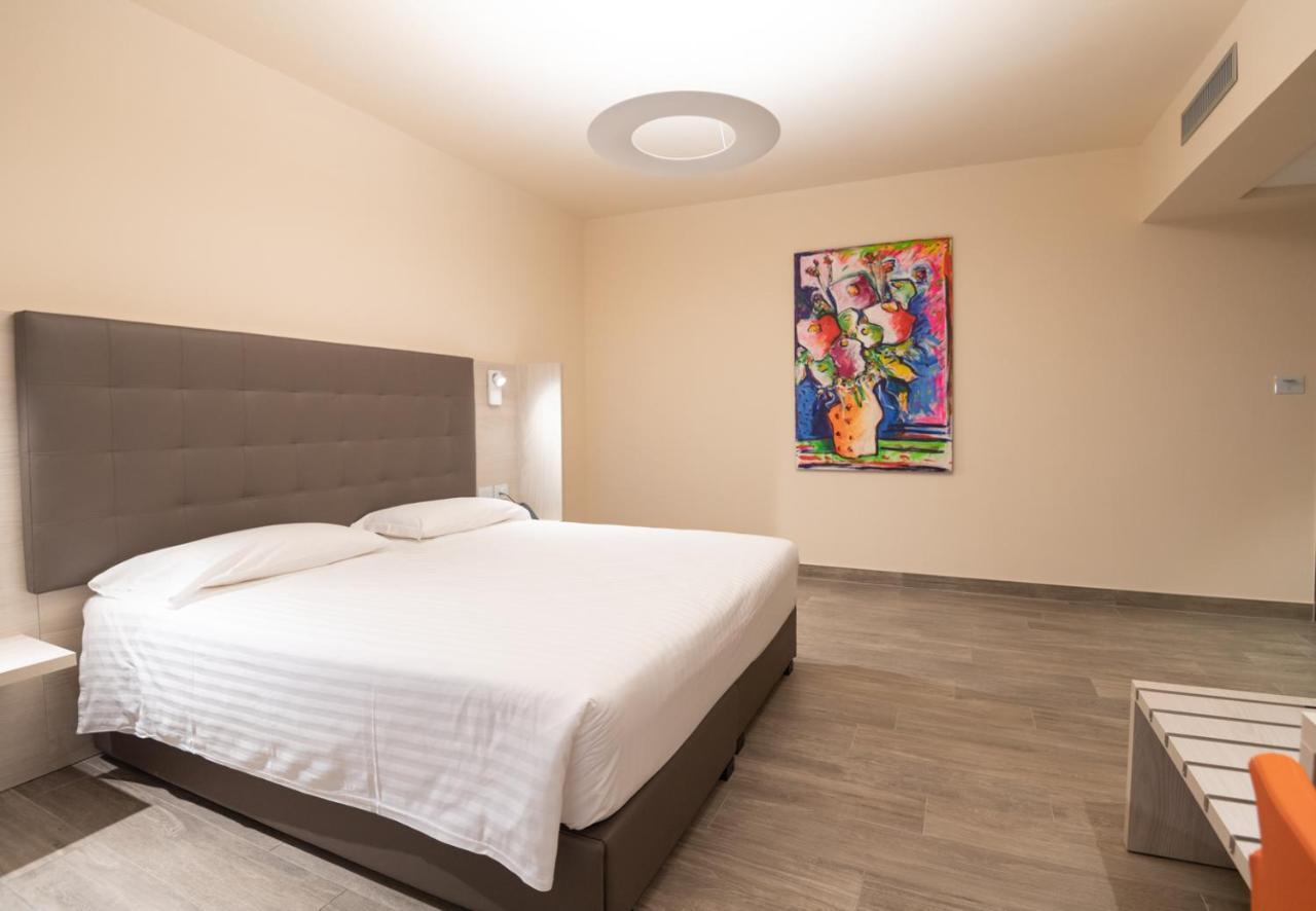 Bhotel Лаґонеґро Екстер'єр фото