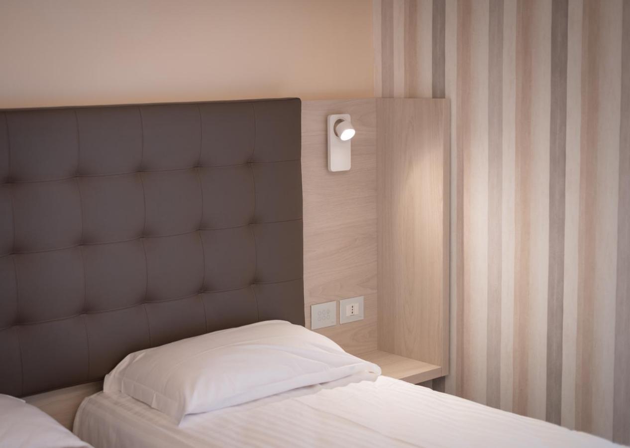 Bhotel Лаґонеґро Екстер'єр фото