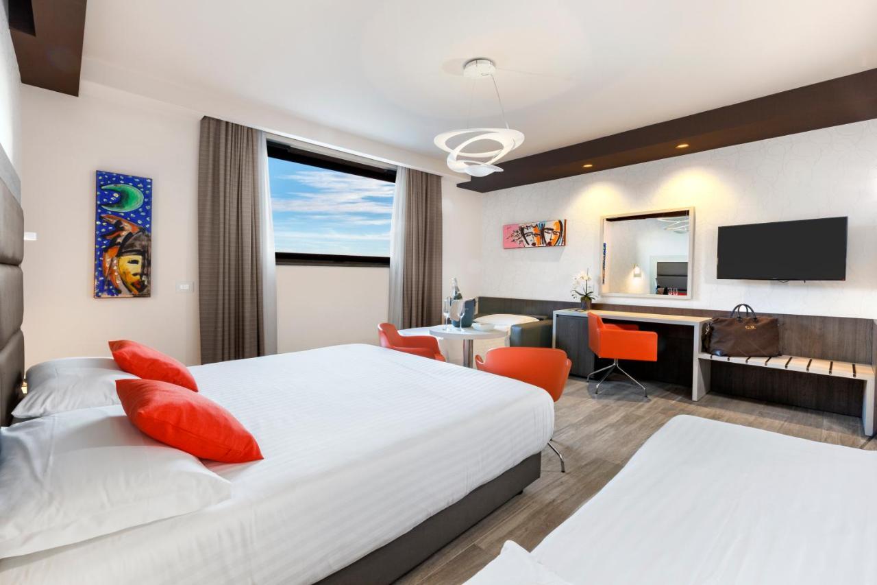 Bhotel Лаґонеґро Екстер'єр фото