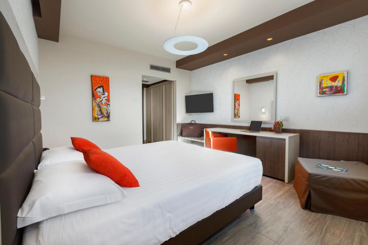 Bhotel Лаґонеґро Екстер'єр фото
