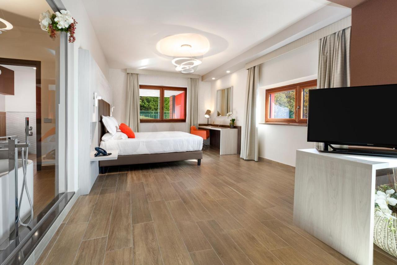 Bhotel Лаґонеґро Екстер'єр фото
