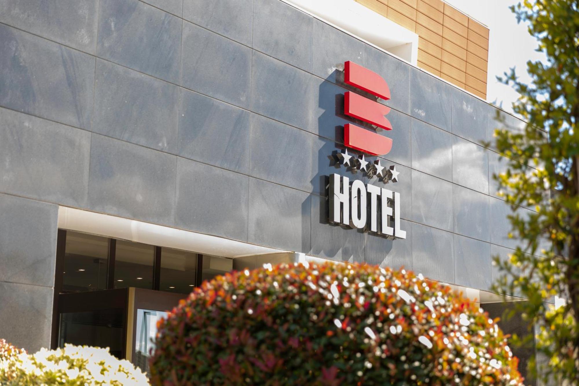 Bhotel Лаґонеґро Екстер'єр фото